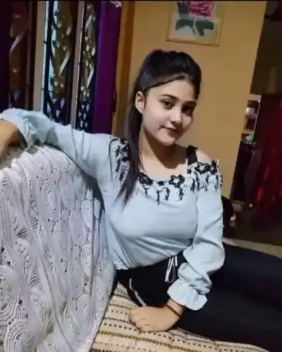 Call Girls Service in Fatehpur
